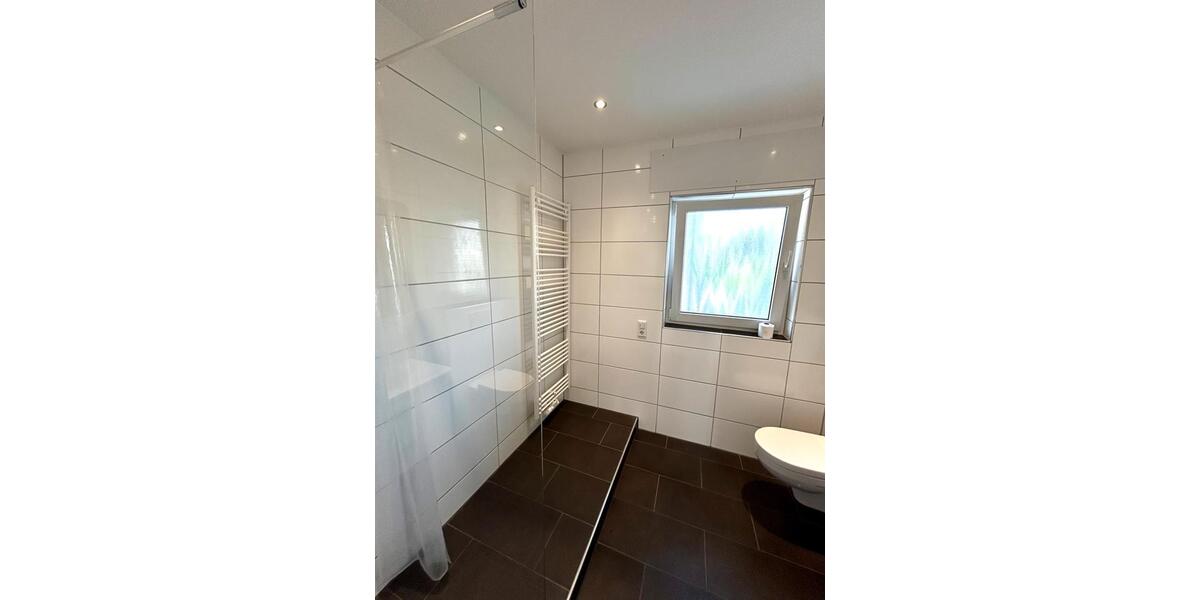 Moderne 4 Zimmer-Wohnung in Pohlheim | Bad und Küche NEU 4 zimmer