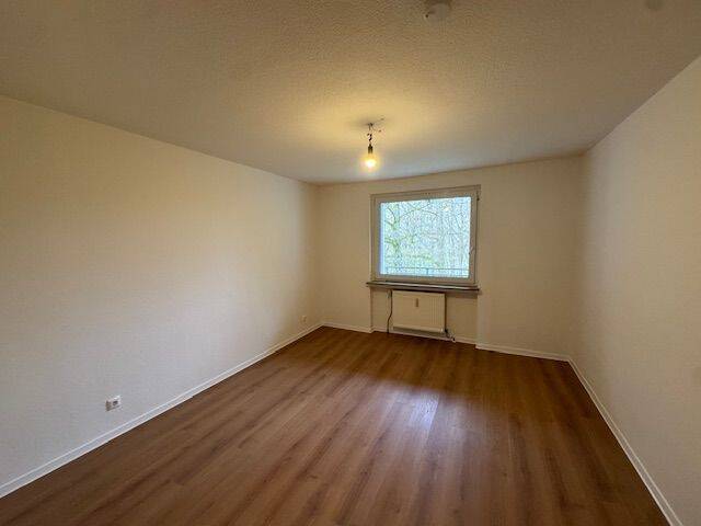 Zimmer Plettenberg Ohle - 3 Zimmer, 71 m&sup2;, 500&euro; | Angebot:26258032