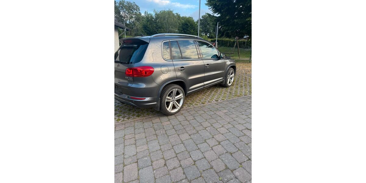 VW Tiguan 198.000 km 10.900 &euro; Breitscheid 55422