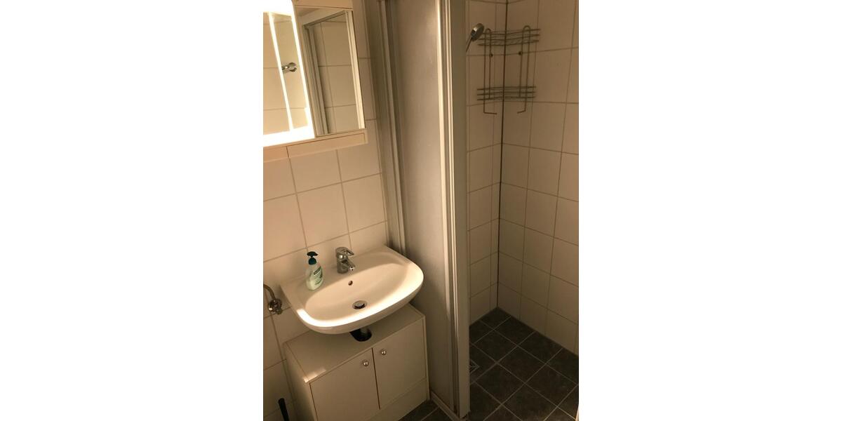 Zwei möblierte Apartments mit Balkon - ideal für Kapitalanleger 1 zimmer