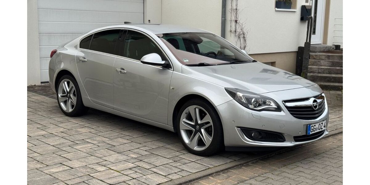 Opel Insignia 215.000 km 9.800 &euro; Bischofsheim 65474