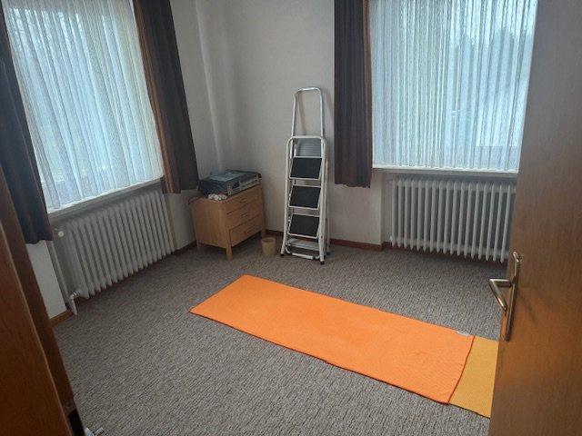 Einfamilienhaus Varel - 6 Zimmer, 140 m&sup2;, 238.000&euro; | Angebot:26829409