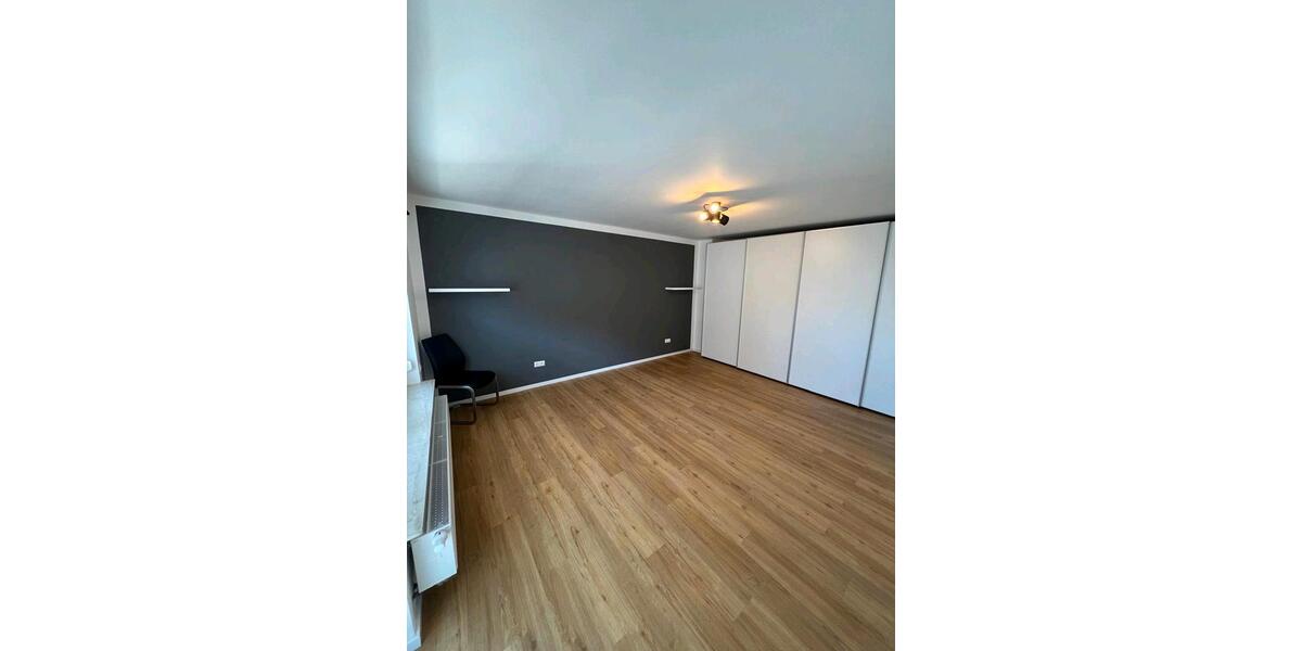 Etagenwohnung Wallersdorf - 2.5 Zimmer, 80 m&sup2;, 640&euro; | Angebot:26403644