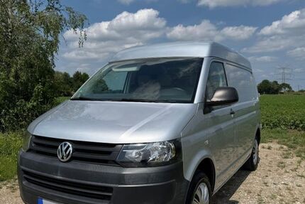 VW T5 Transporter 179.530 km 10.490 &euro; München 80997