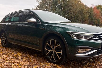 VW Passat Alltrack 141.000 km 23.750 € Veltheim 38173