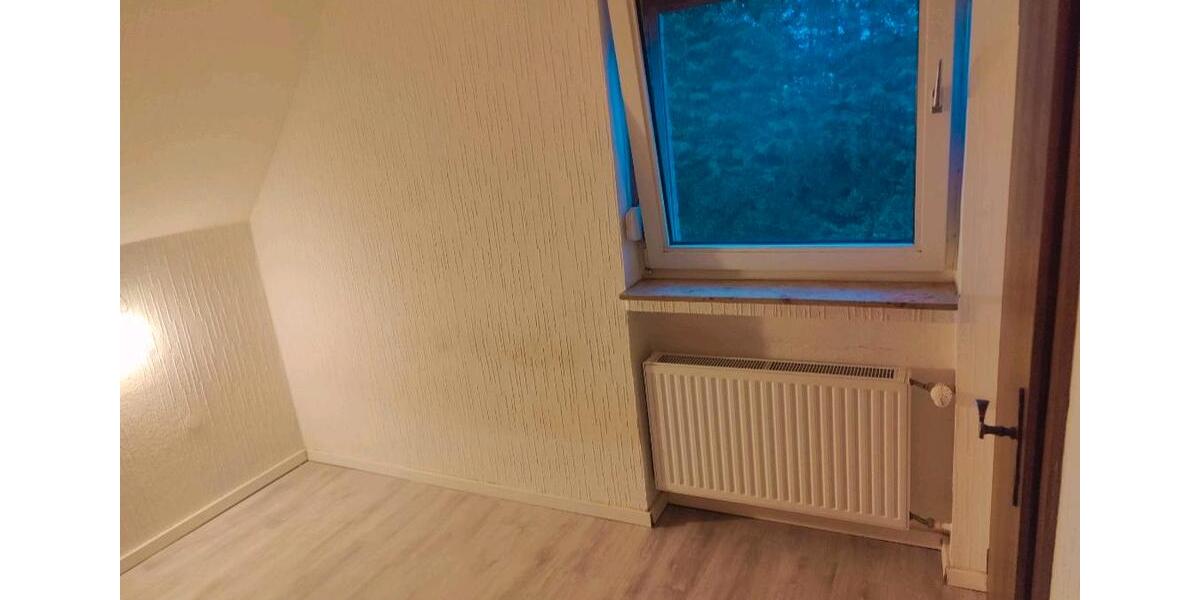 Dachgeschoßwohnung Stemwede - 2 Zimmer, 35 m&sup2;, 380&euro; | Angebot:24298697