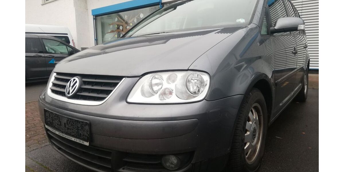 VW Touran 126.000 km 1.900 € Tauberbischofsheim 97941