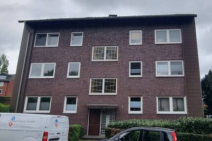 TOP!!! RENOVIERTE + GEMÜTLICHE 2 Zimmer Wohnung mit BALKON in GELSENKIRCHEN - BUER!!!