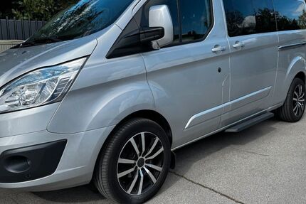 Ford Tourneo Custom 179.250 km 12.750 &euro; Neubiberg 85579