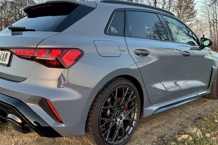 Audi RS3 13.800 km 67.300 &euro; Hepberg 85120