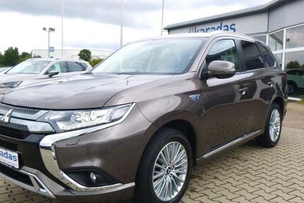 Mitsubishi Plug-in Hybrid Outlander