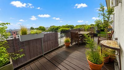 HOCH ÜBER DER STADT - Etagenwohnung Hamburg Lokstedt Lokstedt | Angebot:27330609