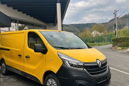 Renault Trafic 71.000 km 10.850 &euro; Finnentrop 57413