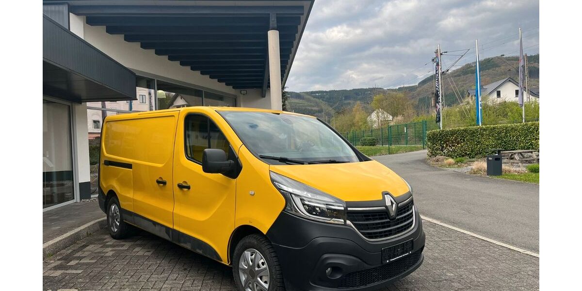 Renault Trafic 71.000 km 10.850 &euro; Finnentrop 57413