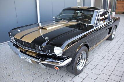 Ford Mustang 4.713 km 97.000 &euro; Berching 92334