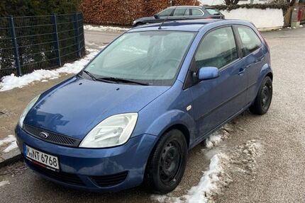 Ford Fiesta 87.100 km 1.300 &euro; München 80686