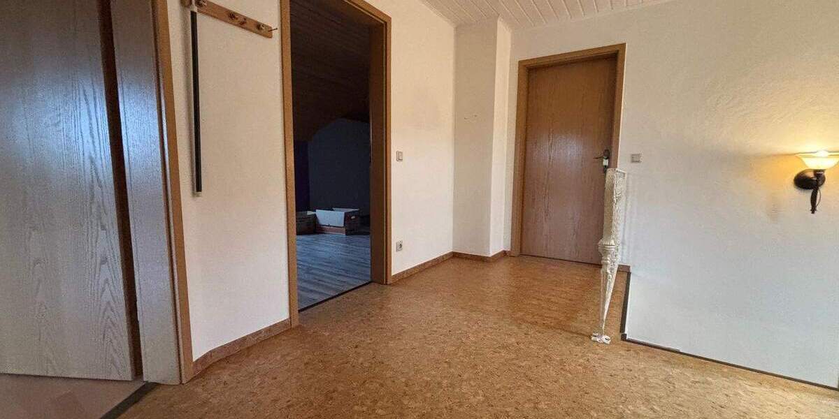 Etagenwohnung Reichshof Berghausen - 4 Zimmer, 279.000&euro; | Angebot:25726078