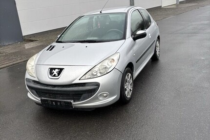 Peugeot 206+ 182.000 km 1.800 &euro; Wertheim 97877