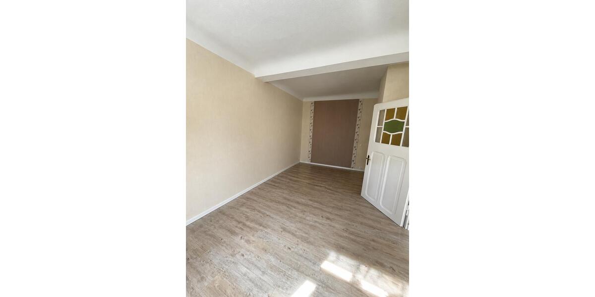 Etagenwohnung Dingelstädt - 3 Zimmer, 90 m&sup2;, 600&euro; | Angebot:26396266
