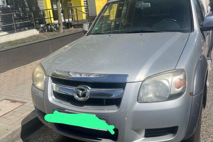 Mazda BT-50 220.000 km 3.200 &euro; Hamburg 20537