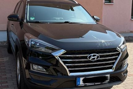 Hyundai TUCSON 123.724 km 15.100 &euro; Riethnordhausen 99195