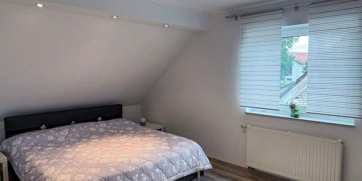 Doppelhaushälfte Bielefeld Heepen - 6 Zimmer, 168 m&sup2;, 495.000&euro; | Angebot:24811173