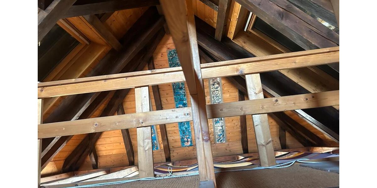 Dachgeschoßwohnung Radolfzell am Bodensee - 2 Zimmer, 70 m&sup2;, 1.000&euro; | Angebot:25419425