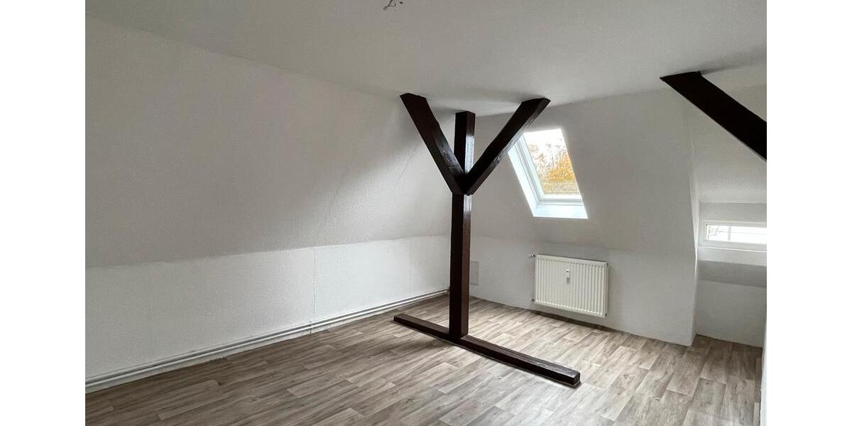 Dachgeschoßwohnung Anklam - 2 Zimmer, 55 m&sup2;, 365&euro; | Angebot:26085754