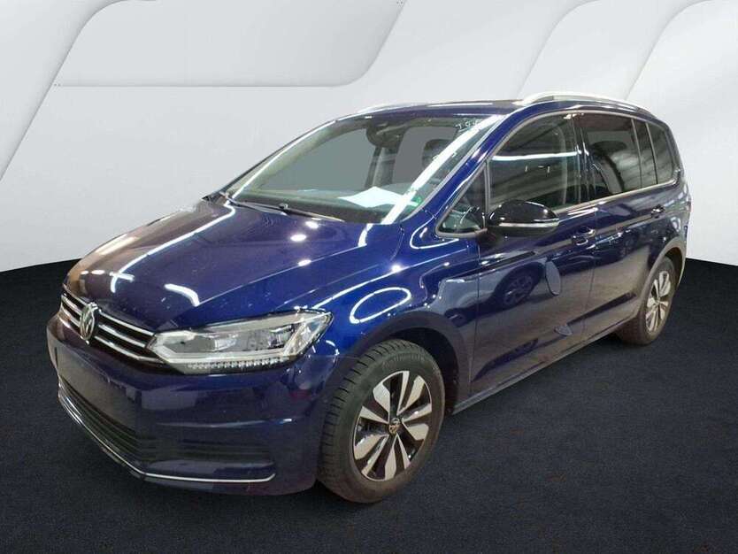 VW Touran 20.122 km 33.380 € Grünwald 82031