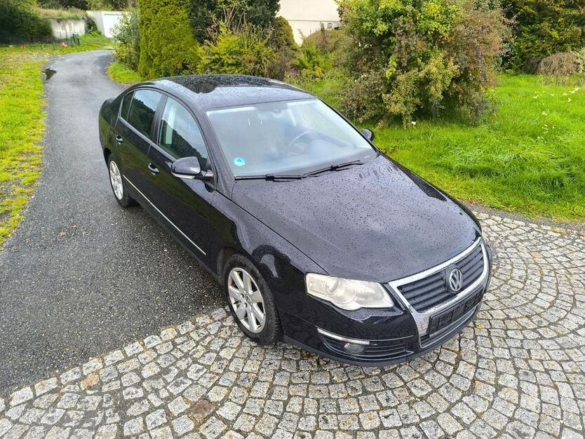 VW Passat 184.000 km 3.697 € Oberfüllbach 96237