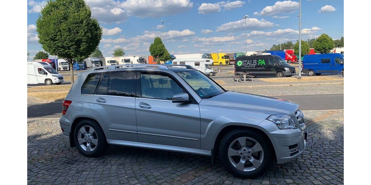 Mercedes-Benz CLK 350 145.000 km 17.200 &euro; Hilgertshausen Tandern 86567