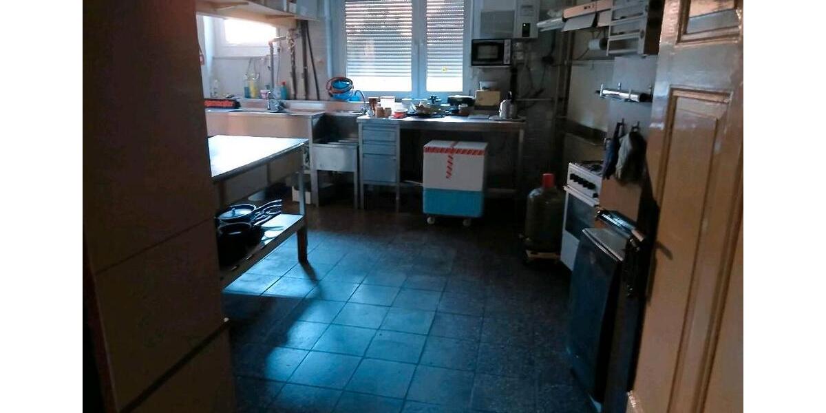 Einfamilienhaus Jerichow - 5 Zimmer, 210 m&sup2;, 90.000&euro; | Angebot:26977356