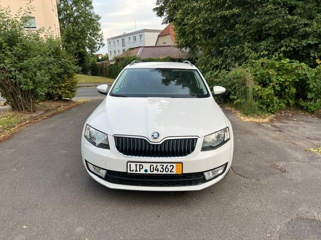 Skoda Octavia 212.550 km 8.950 &euro; Lage 32791