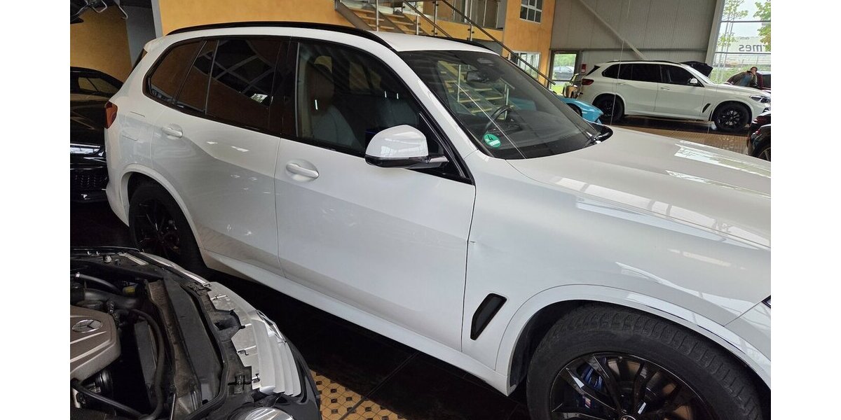 BMW X5 xDrive 30d M Sport 68.313 km 45.000 &euro; Wilsdruff 01723