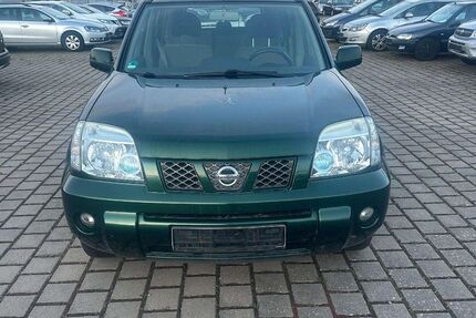 Nissan X-Trail 306.501 km 2.200 &euro; Hildesheim 31137