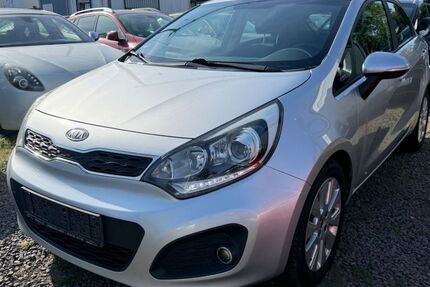 Kia Rio 221.450 km 3.250 &euro; Mühlheim am Main 63165