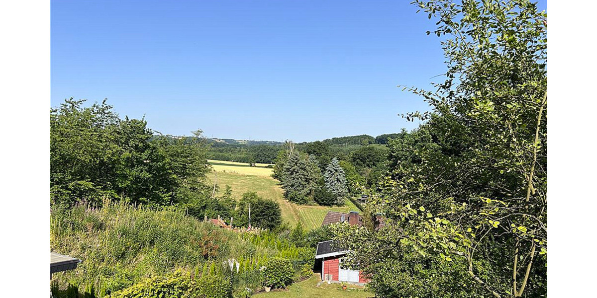 Einfamilienhaus Möhnesee Körbecke - 7 Zimmer, 227 m&sup2;, 390.000&euro; | Angebot:25744570