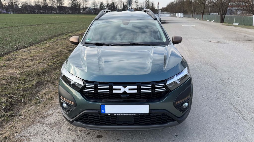 Dacia Jogger 22.000 km 18.500 &euro; München 81241
