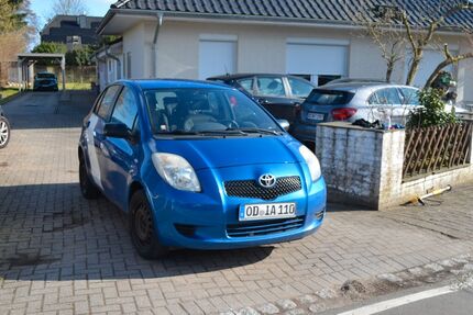Toyota Yaris 148.000 km 2.299 &euro; Oststeinbek 22113