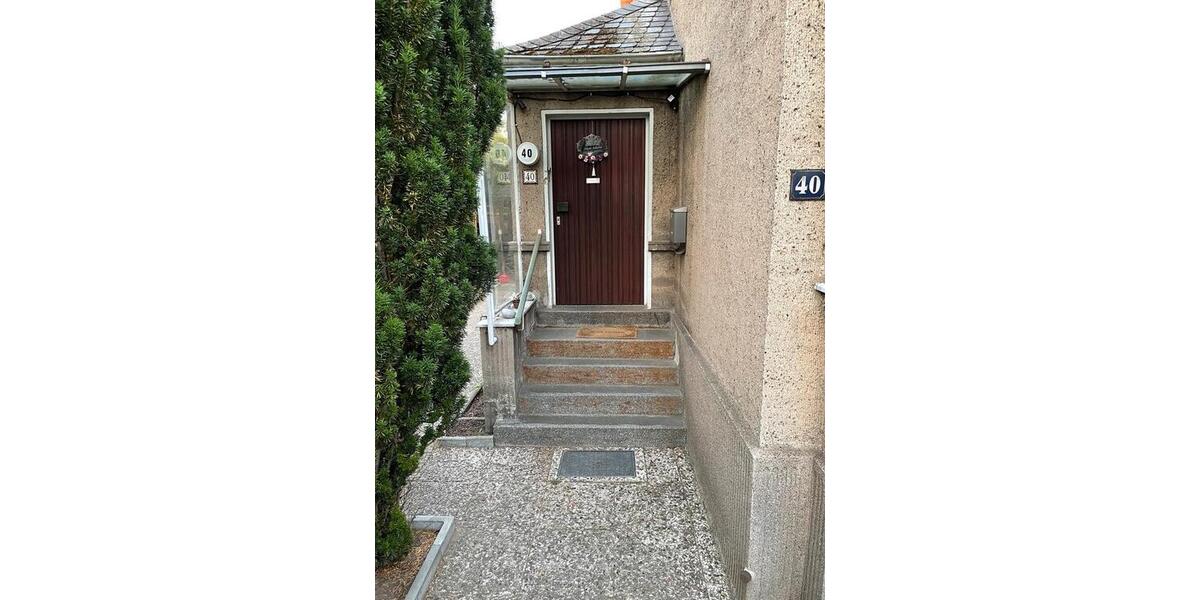 Doppelhaushälfte Peine - 7 Zimmer, 160 m&sup2;, 250.000&euro; | Angebot:27049127