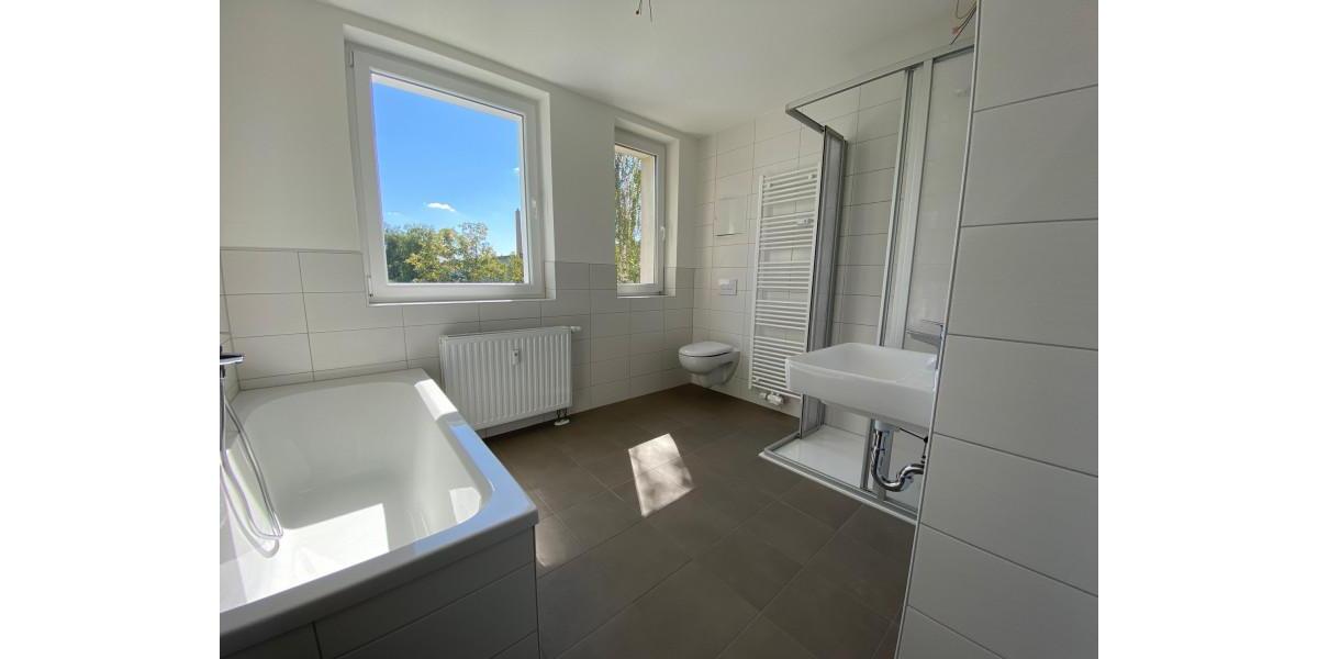 Etagenwohnung Staßfurt - 3 Zimmer, 91 m&sup2;, 680&euro; | Angebot:26645800