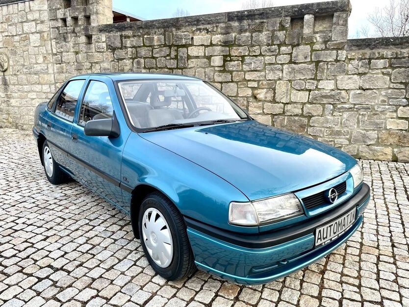 Opel Vectra 220.000 km 1.799 € Estenfeld 97230