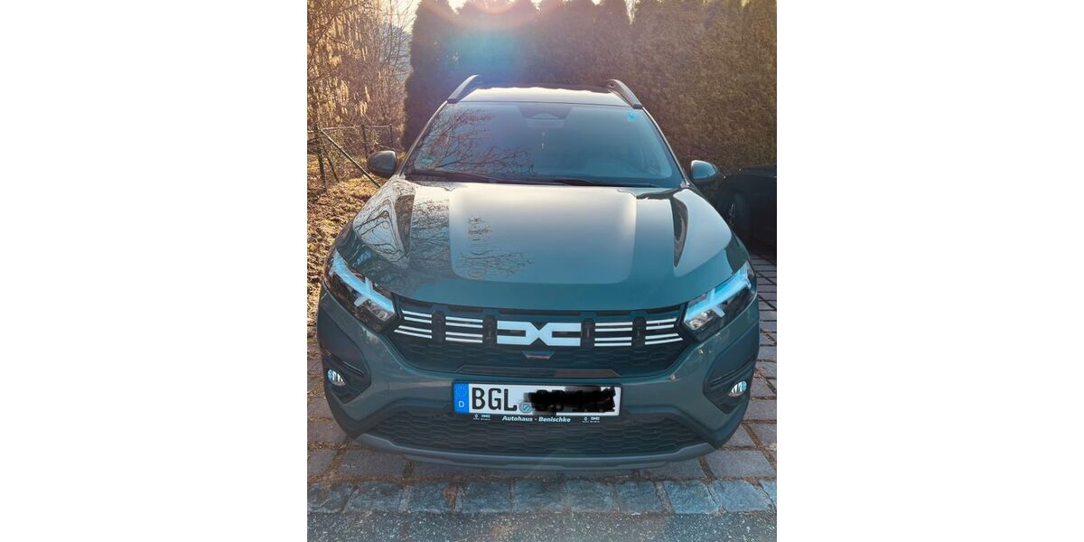 Dacia Jogger 15.050 km 18.990 &euro; Bayerisch Gmain 83457