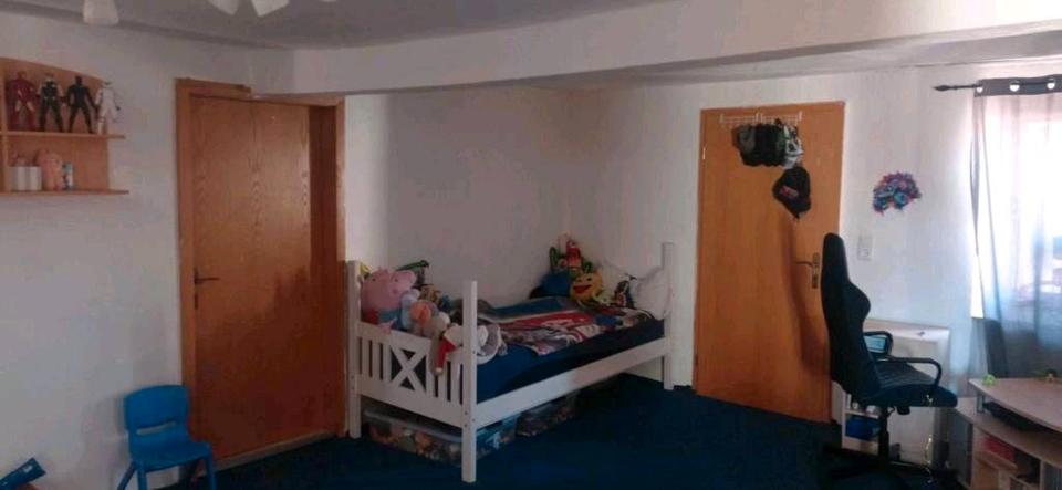 Einfamilienhaus Allstedt - 9 Zimmer, 270 m&sup2;, 180.000&euro; | Angebot:26041164