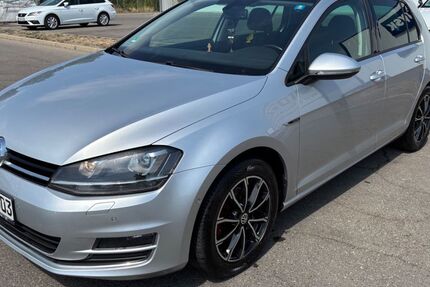 VW Golf 238.545 km 10.300 &euro; Blumberg 78176