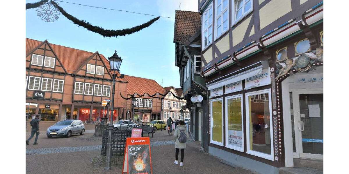 Einzelhandel in Celle 1.990 € 135 m² zimmer