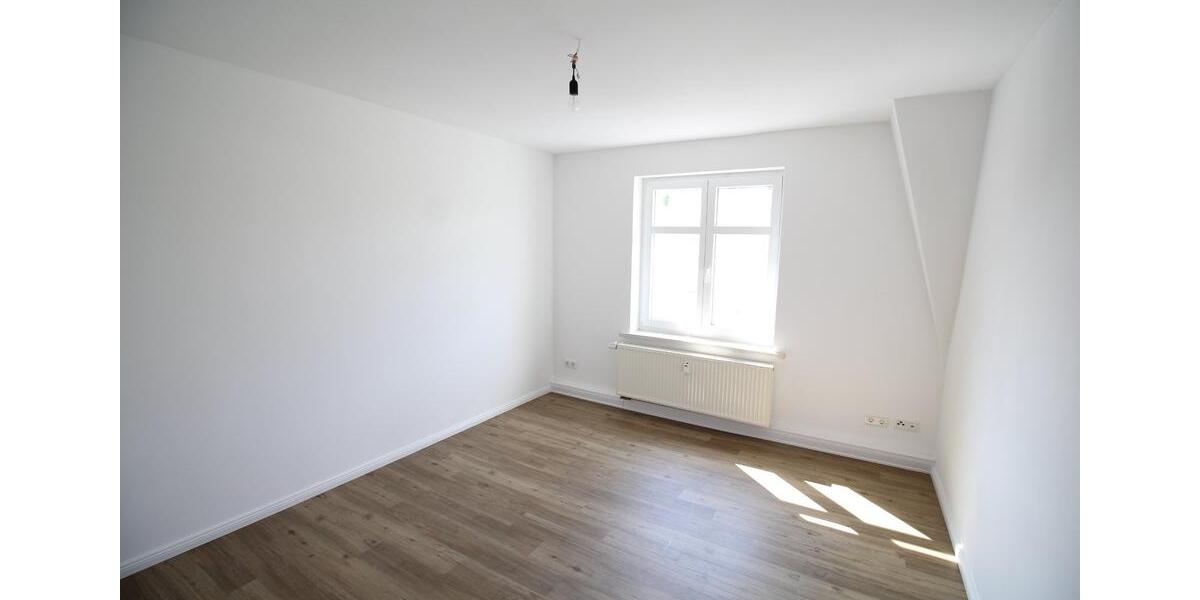 Etagenwohnung Großröhrsdorf - 2 Zimmer, 74 m&sup2;, 815&euro; | Angebot:25293005