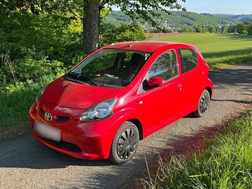 Aygo (X)