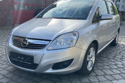 Opel Zafira 166.095 km 2.500 &euro; Konstanz 78467