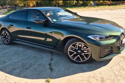 BMW i4 24.000 km 51.900 € Markersdorf 02829